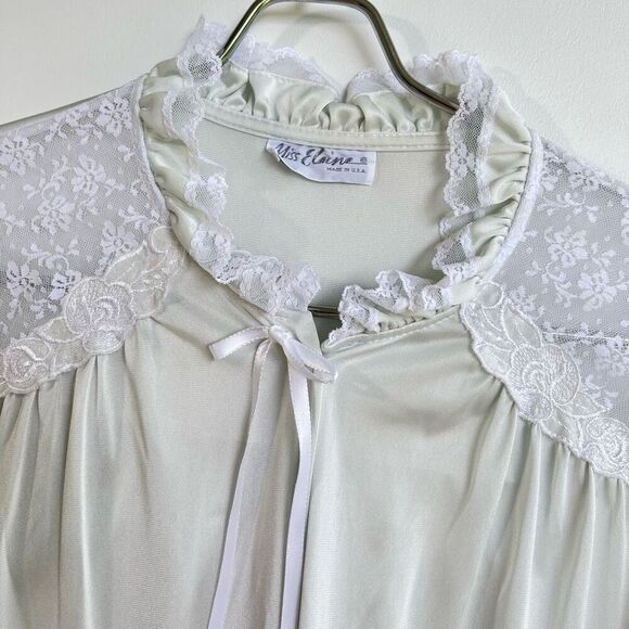 Vintage Miss Elaine Sheer Mint Robe with Lace Trim - Button Down - Picture 8 of 12